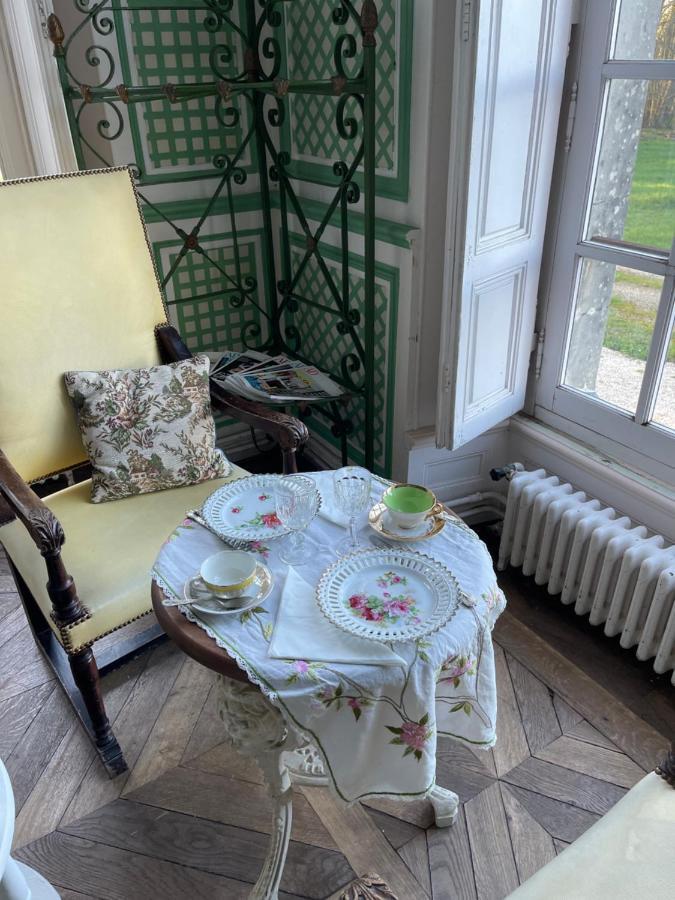 Chateau De Freschines Villefrancoeur Dış mekan fotoğraf